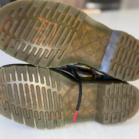 Jean-Michel Basquiat x Dr. Martens 1460 - Picture 6 of 7